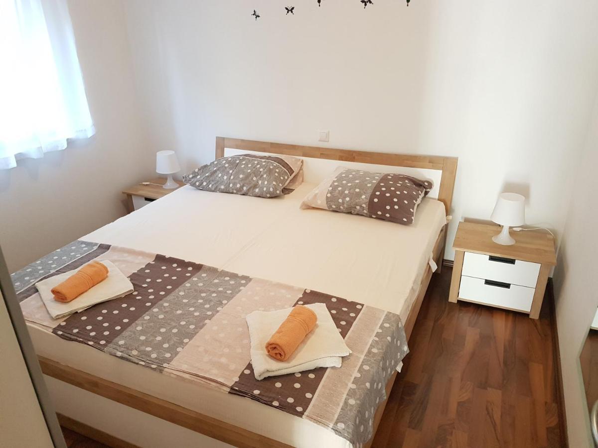 Apartment Adrijana Medulin Eksteriør billede