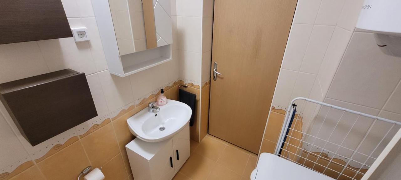 Apartment Adrijana Medulin Eksteriør billede